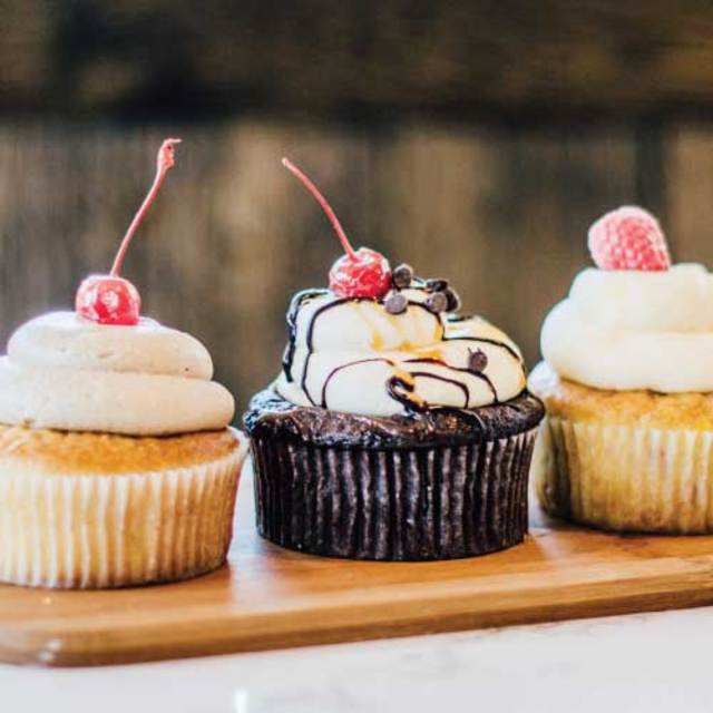 Naborhood Bakery Dozen Cupcakes